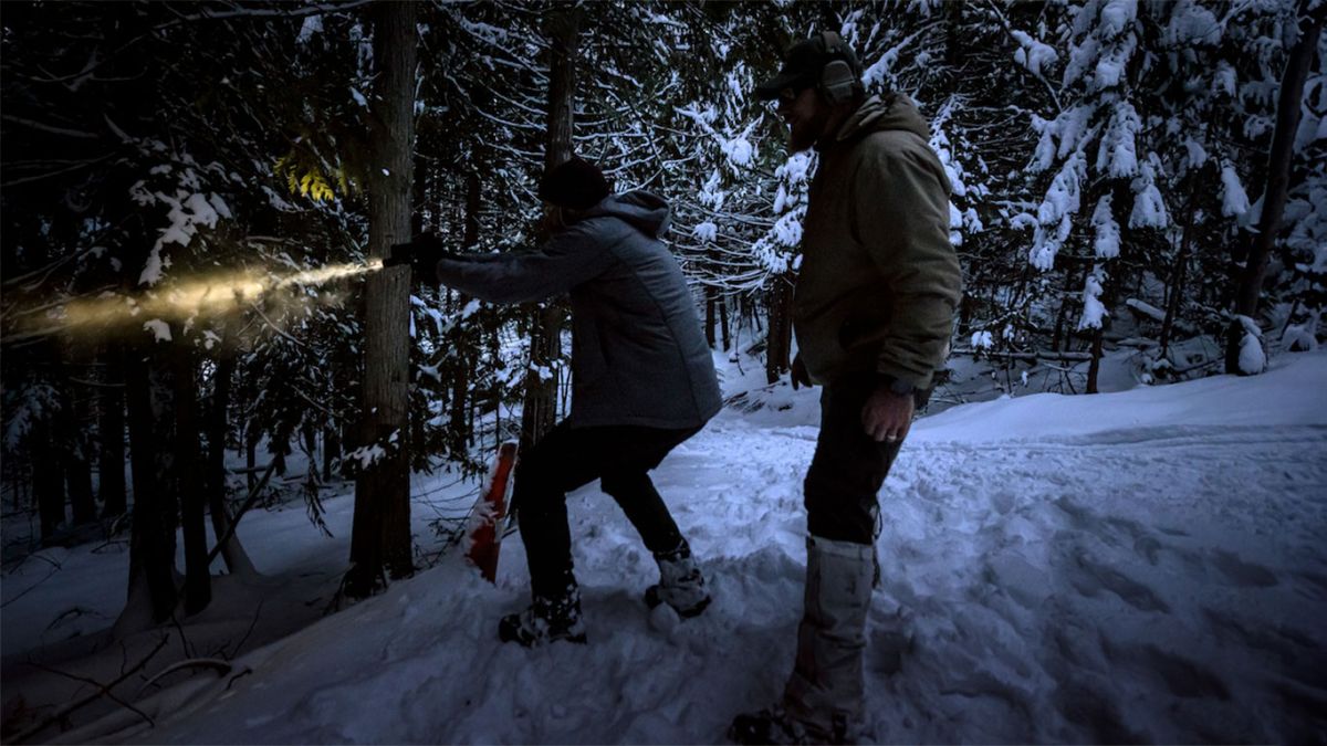 Hiking with Tools: Surviving in the Mountains